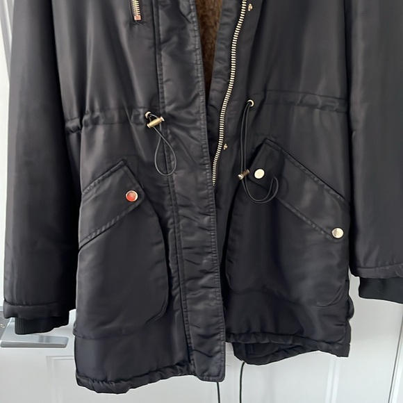 Faux fur winter jacket - Picture 3 of 4